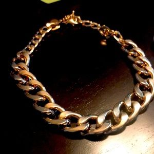 Guess 19”x20mm @6.2 oz. Heavy Cuban link costume Necklace (Sku170)